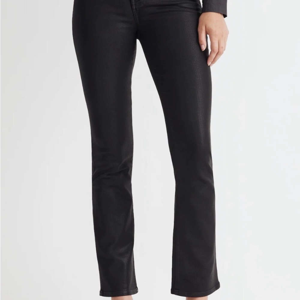 Madewell Women's Straight Leg Jeans in Black - Picture 3 of 13
